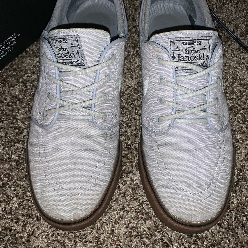 Great shoes, great deal!